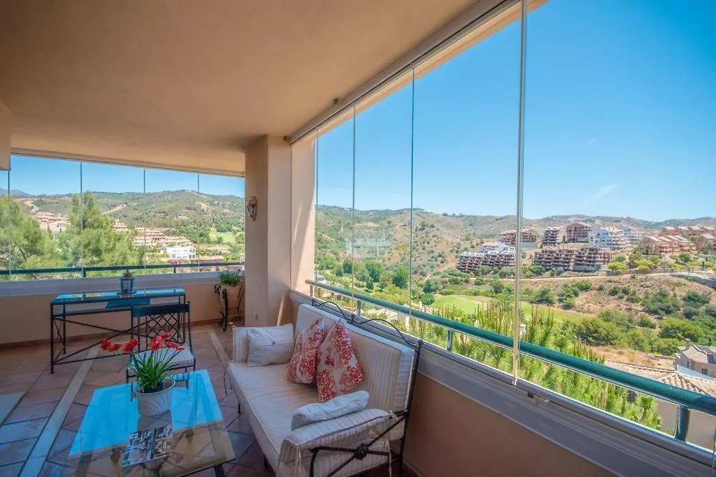 Spacious Apartment Near To Nikki Beach Marbella