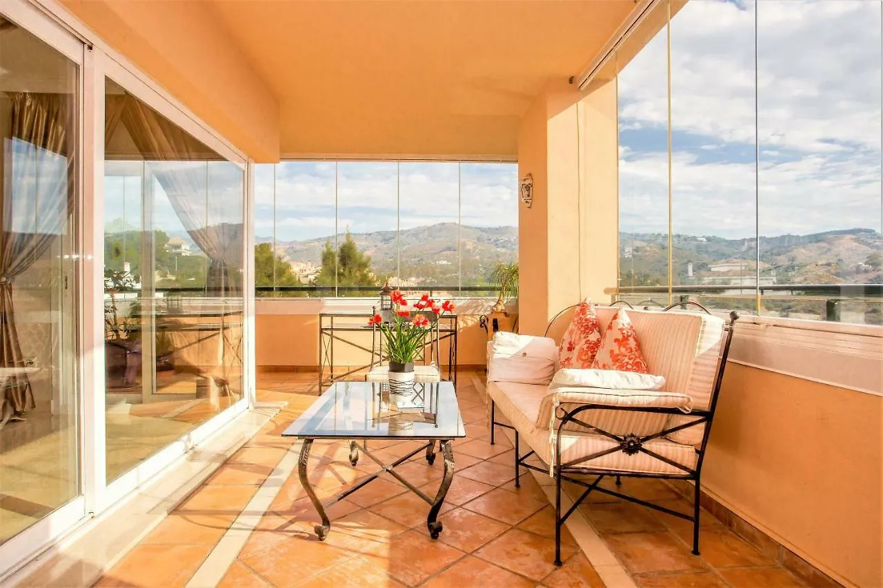 Spacious Apartment Near To Nikki Beach Marbella Spain